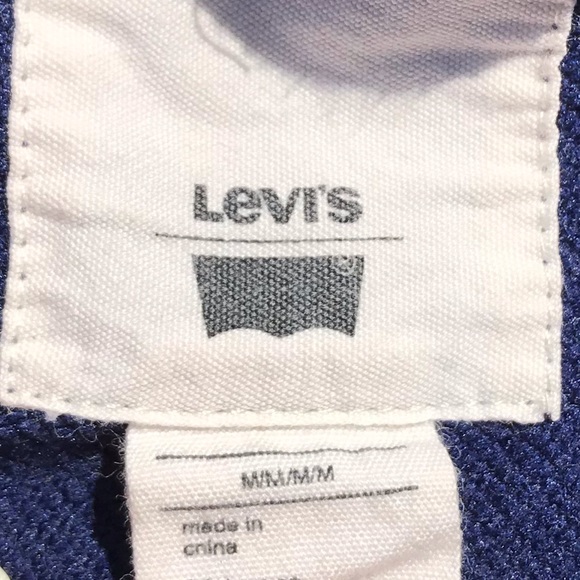 Levi’s Hoodie - Picture 3 of 4